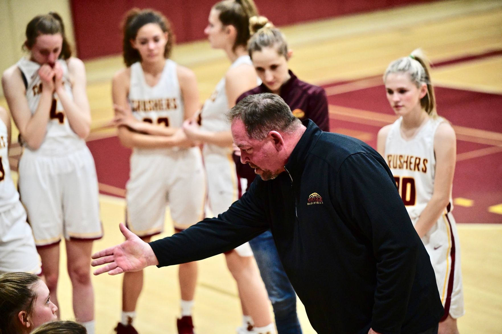 Justin-Siena at Vintage girls basketball in VVAL Tournament